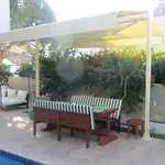 Villasevval-sleeps8-pool-bbq-ac-near Centre וילה *