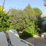 Villasevval-sleeps8-pool-bbq-ac-near Centre