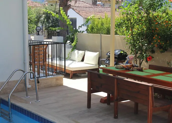 Villasevval-sleeps8-pool-bbq-ac-near Centre Вилла