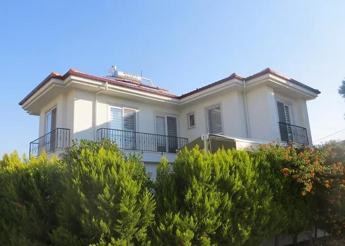 Villasevval-sleeps8-pool-bbq-ac-near Centre Вилла