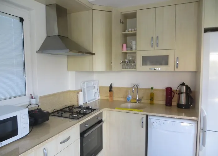 Villasevval-sleeps8-pool-bbq-ac-near Centre Вилла Дальян