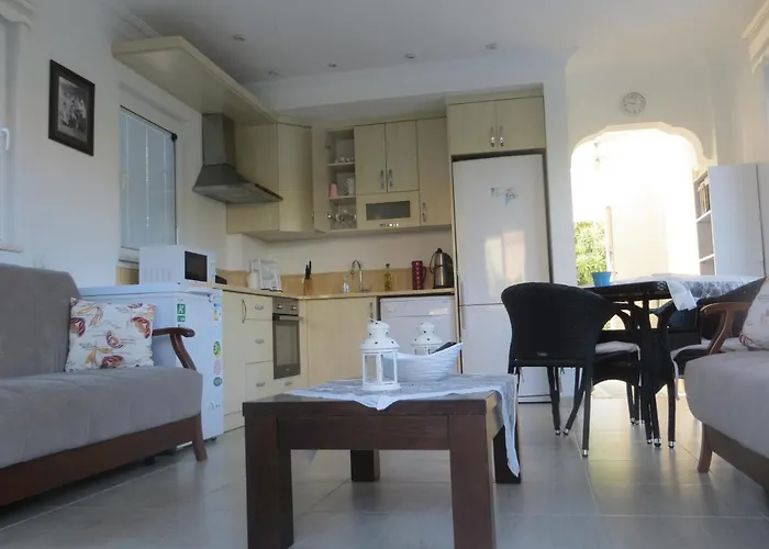 Villasevval-sleeps8-pool-bbq-ac-near Centre Вилла *