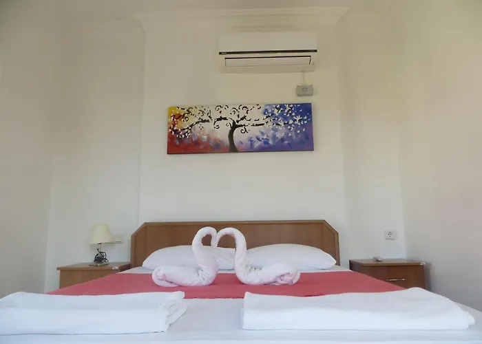 Вилла Villasevval-sleeps8-pool-bbq-ac-near Centre