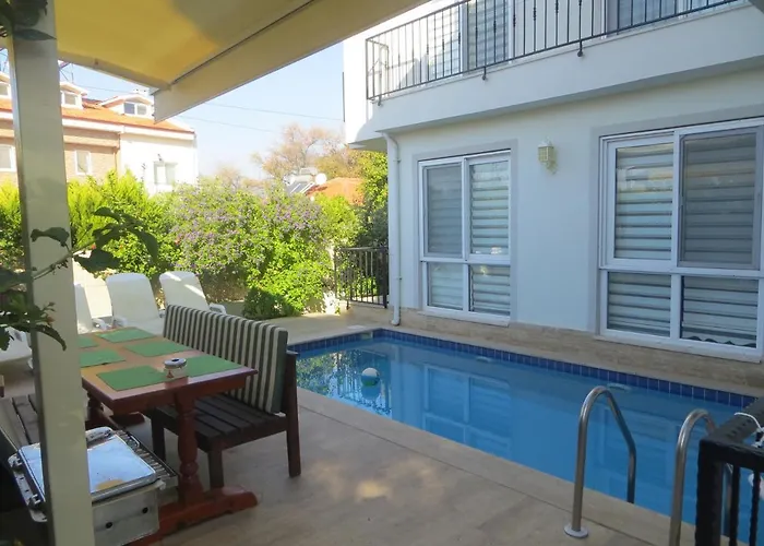 Вилла Villasevval-sleeps8-pool-bbq-ac-near Centre Дальян